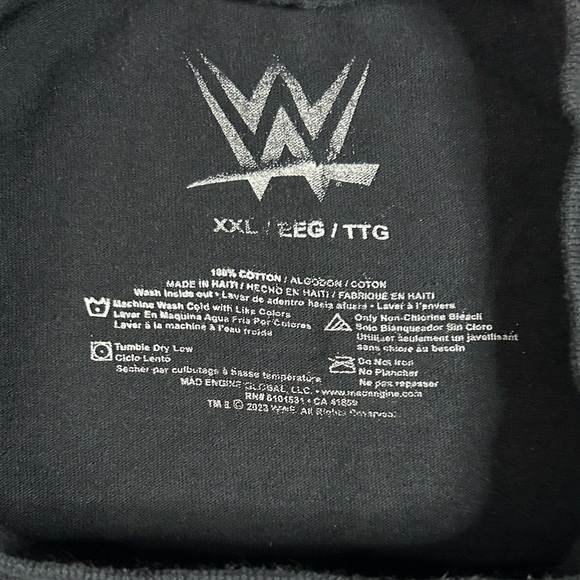 WWE The Rock Black Graphic Tee - Picture 3 of 6